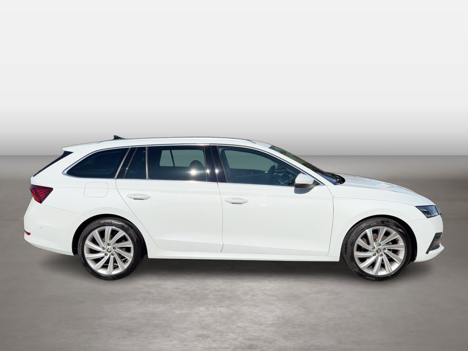 Skoda Octavia Combi 2.0 TDI Style STHZ AHK HuD MATRIX foto 8
