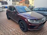 Volkswagen Touareg 3.0 V6 TDI SCR Tiptronic Executive E... - Volkswagen Touareg: Executive