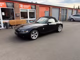 BMW Z4 2.2i - 6 Zylinder Sportpaket 8-Fach bereift - BMW: Zylinder