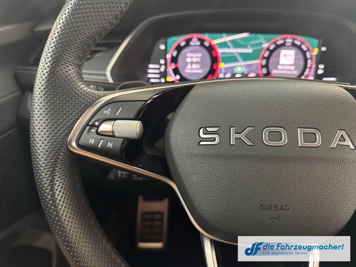 Fahrzeugabbildung SKODA Octavia Combi 2.0 TDI 110 kW Sportline Sportpake