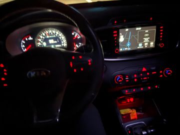 KIA Sorento - 9
