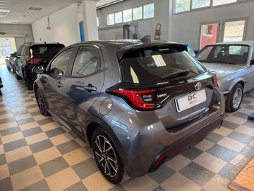 Toyota Yaris - 8