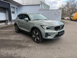 Volvo XC40 Plus Bright Rech. Hybrid *20Z*AHK*ACC*LEDER - Volvo: Grün
