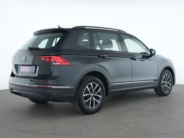 Volkswagen Tiguan - 6