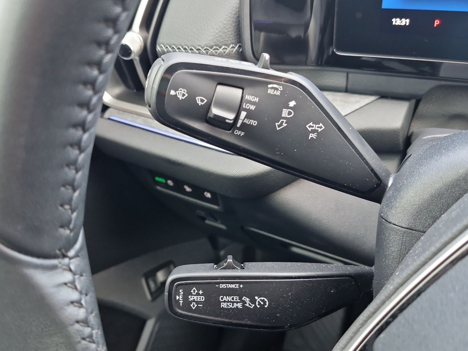 Fahrzeugabbildung SKODA Kodiaq 2.0 TDI  4x4 Selection MATRIX AHZ KAMERA