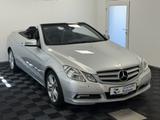 Mercedes-Benz E 200 CGI Cabrio Aut. Airscarf Bi-Xenon Navi PDC - Mercedes-Benz E-Klasse aus 2010: Cabrio