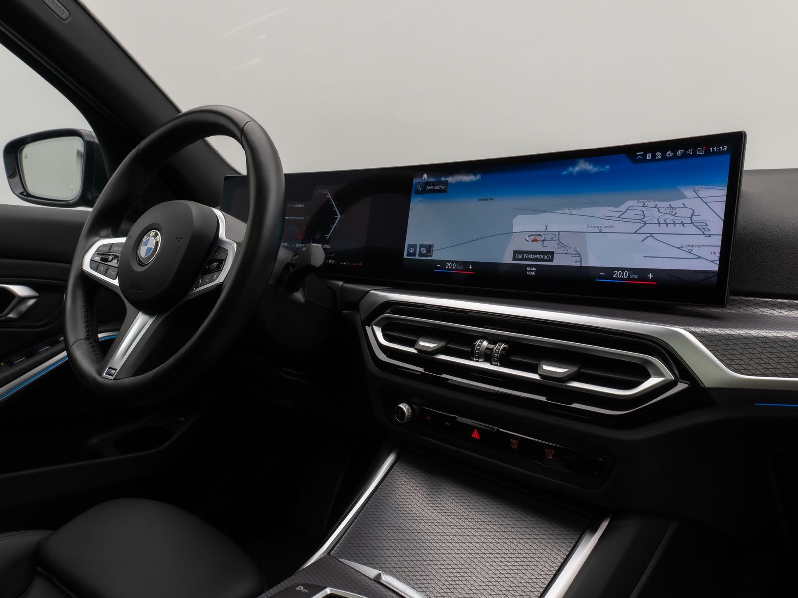 Fahrzeugabbildung BMW 320i M SportPro Glasdach Kamera HUD DAB HiFi 19"