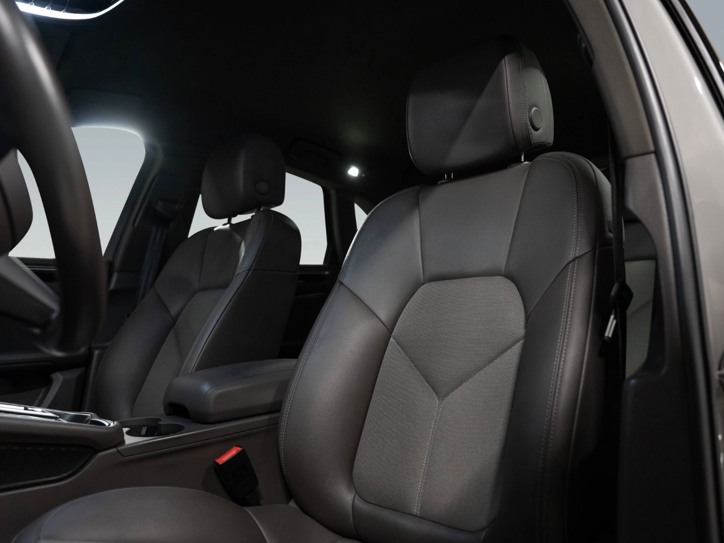 Porsche Macan S Sportabgasanlage BOSE Apple CarPlay foto 5