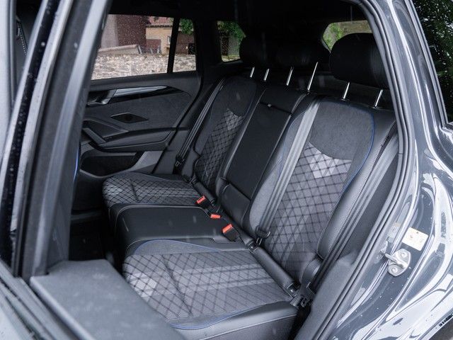 Tiguan R-Line eHybrid Black Style AHK IQ.Drive 8