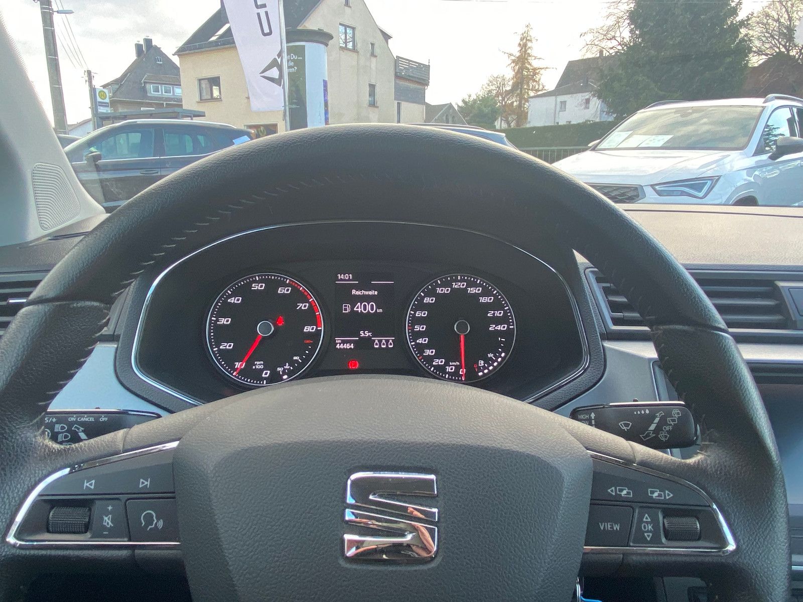 Fahrzeugabbildung SEAT Arona Style 1,0 TSI *Sitzhz. *FullLink *PDC hi.