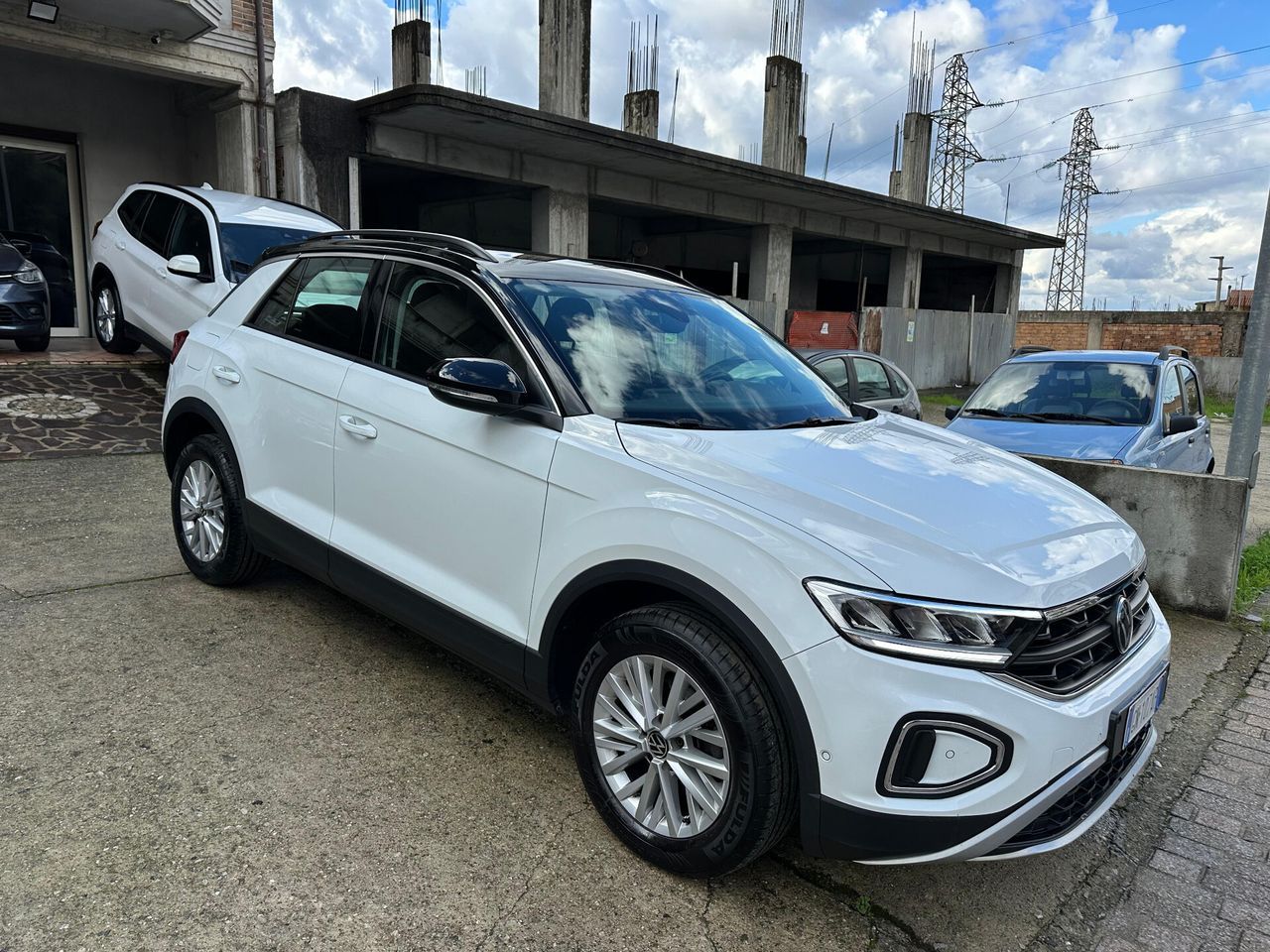 Other Volkswagen T-Roc 1.0 TSI 110cv Style imagem 3