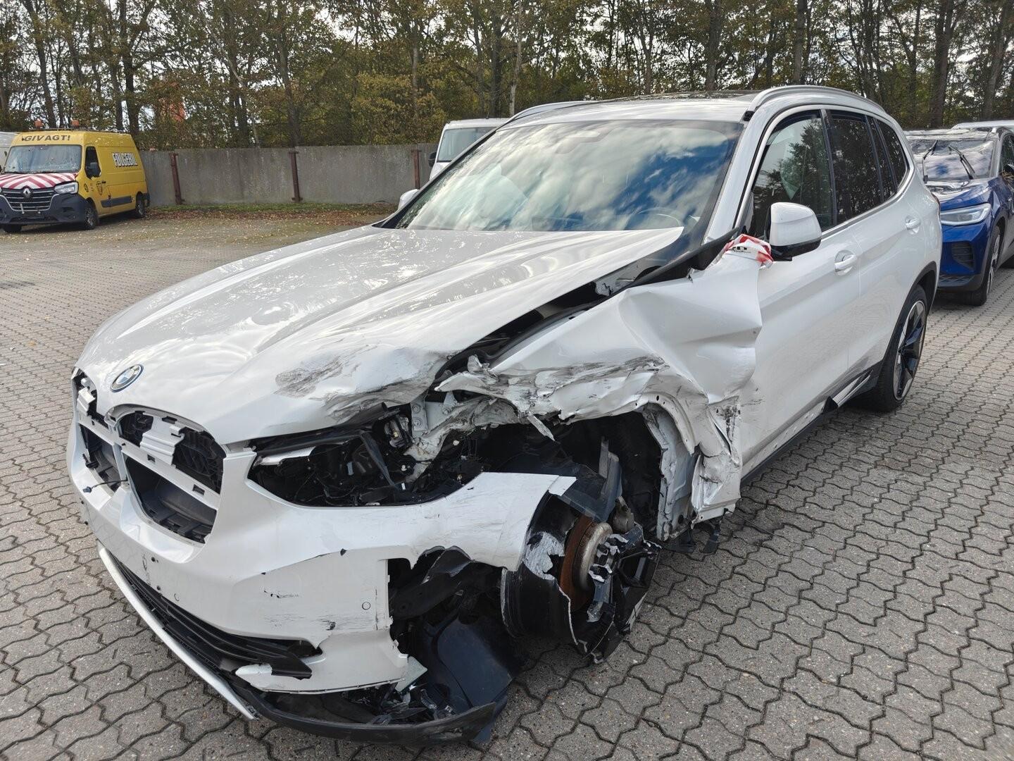 BMW iX3 Impressive