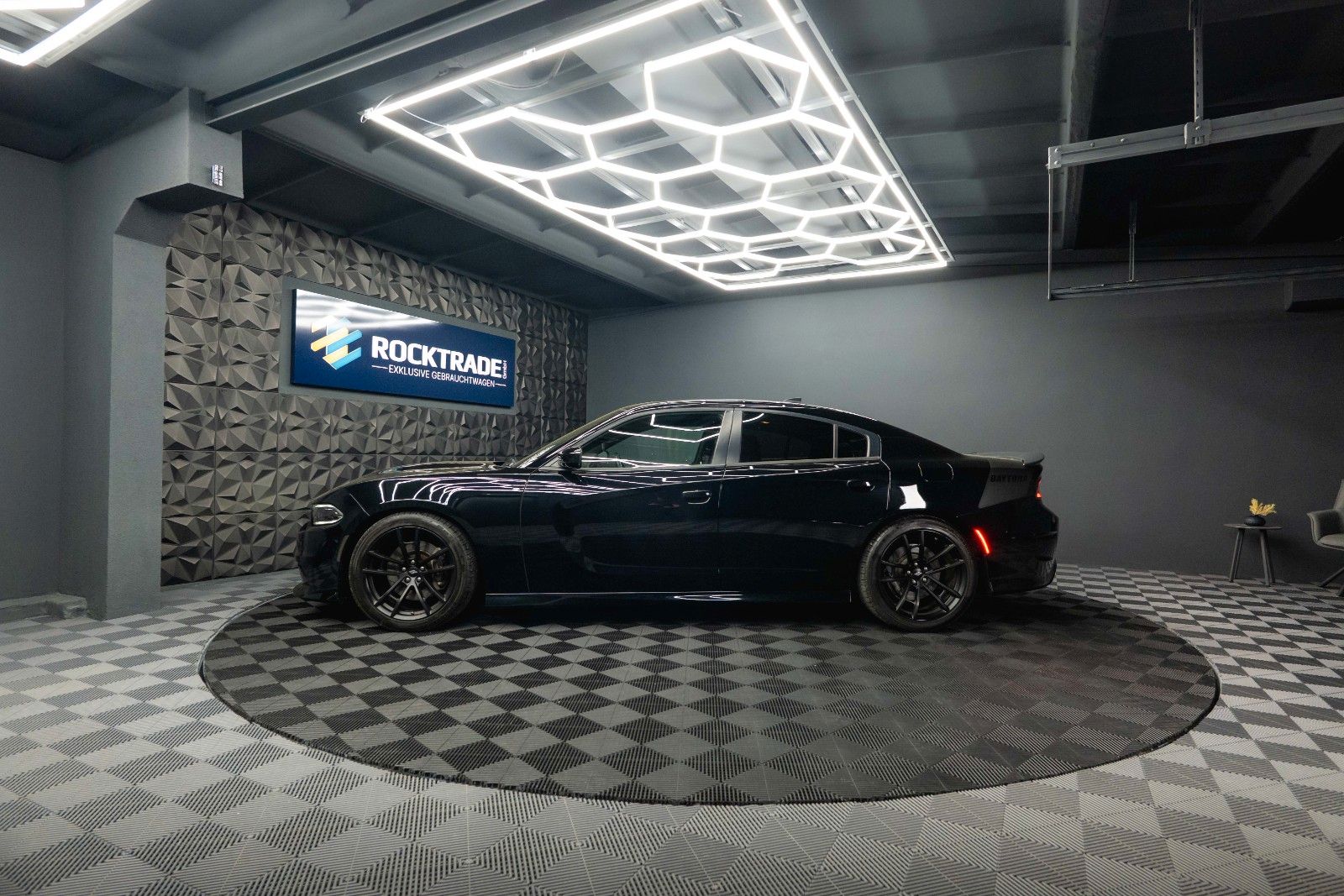 Fahrzeugabbildung Dodge Charger 6.4 V8 SRT 392 SCAT PACK DAYTONA Perform
