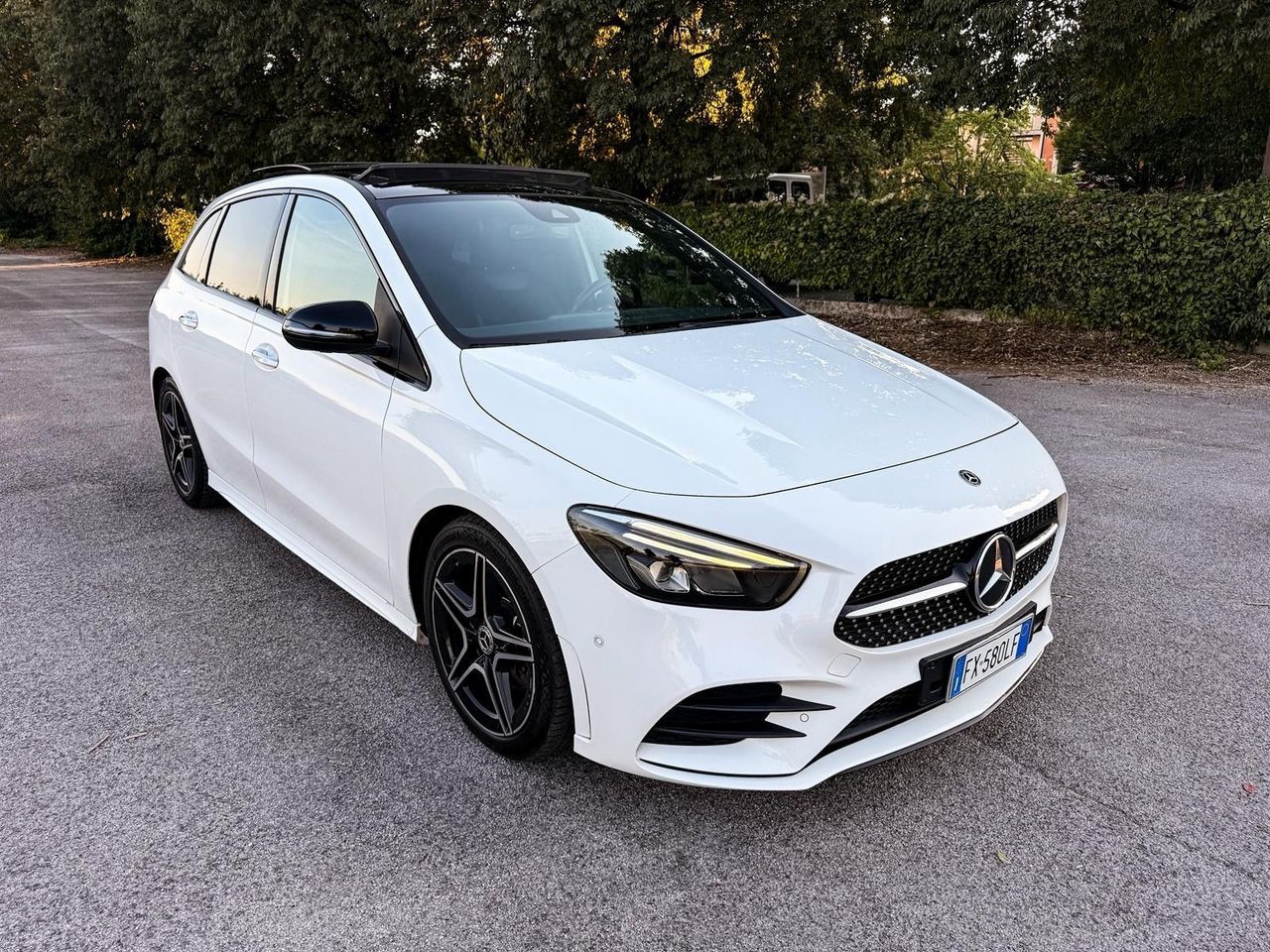 Mercedes-Benz Mercedes-benz B 180 d Automatic Premium imagem 2