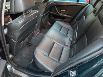 BMW 525 - 10