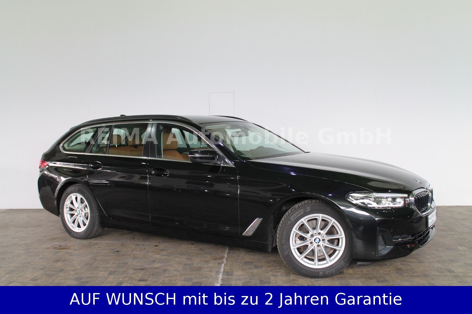 Fahrzeugabbildung BMW 520i  Touring Automatik, LED, Leder, Navi