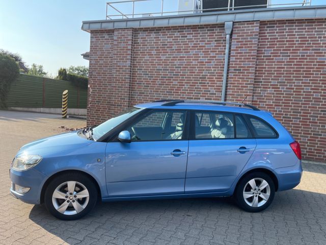 Skoda Fabia Combi Ambition 1.2i Klima, 40-Tkm, TÜV neu