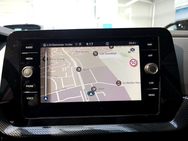 Fahrzeugabbildung Volkswagen T-Cross 1.0 TSI Life NAVI ACC SHZ PDC