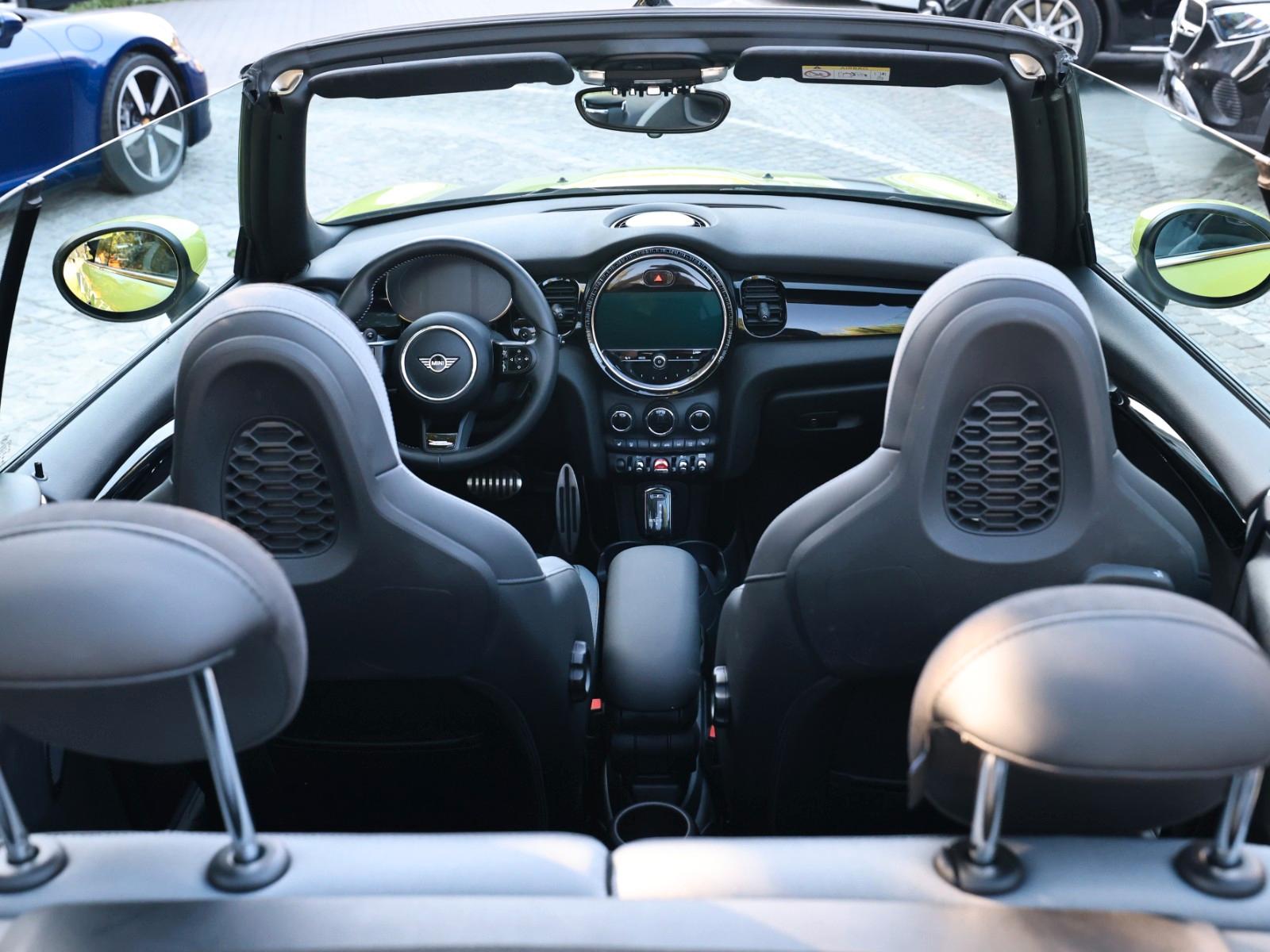 MINI Cooper S Cabrio John Cooper Works 1.Hand,Autom.