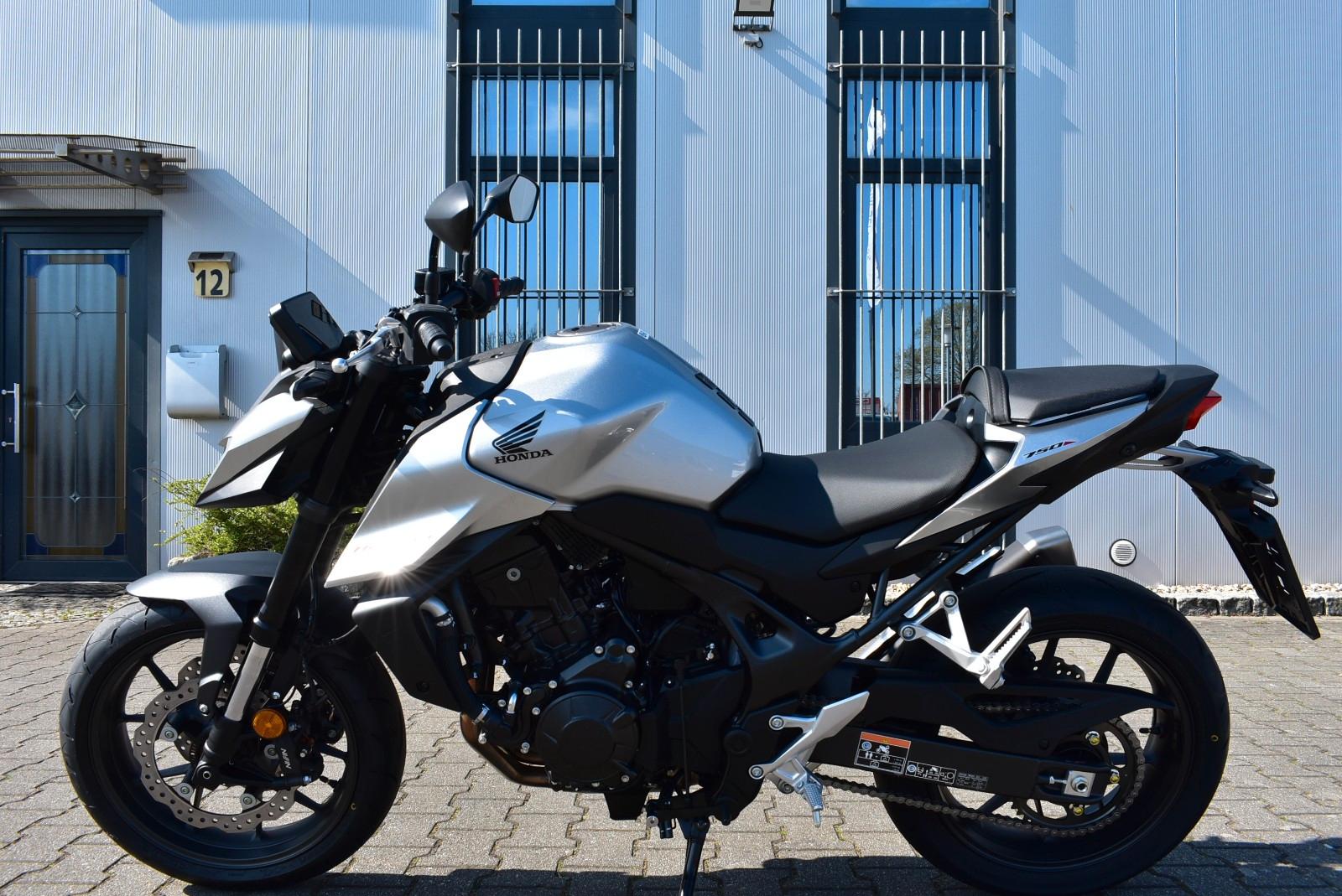 Honda CB 750 Hornet TZ 11/25 6 Jahre Garantie