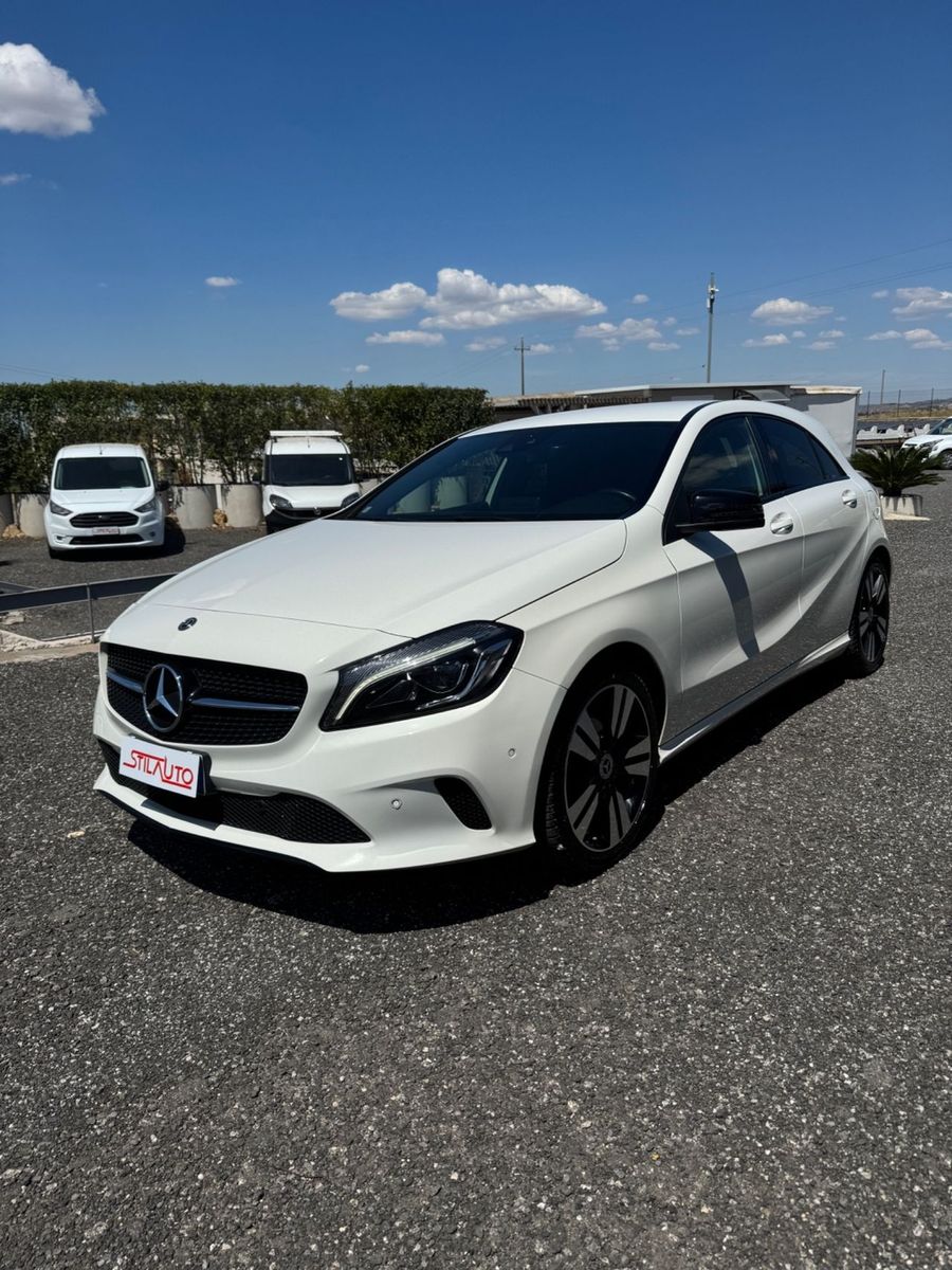 MERCEDES-BENZ Mercedes-benz A 180 d Sport Night Edition