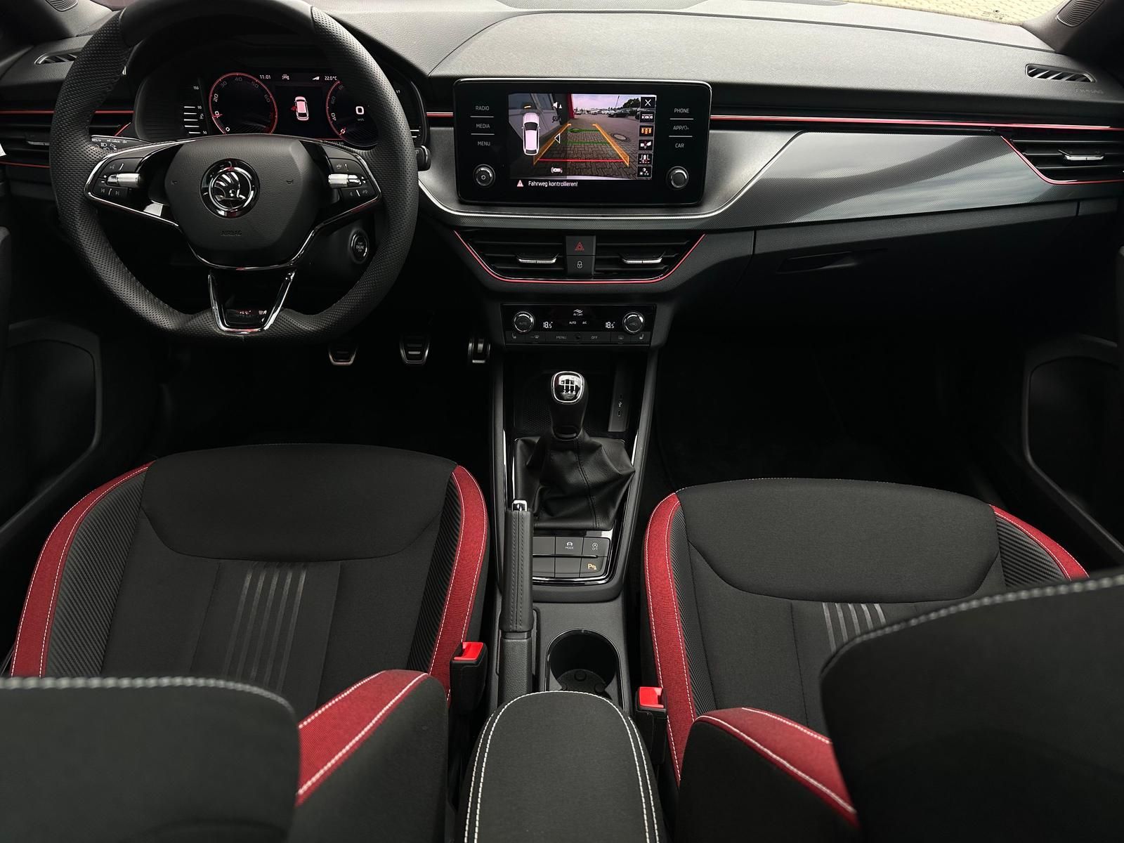 SKODA Scala 1.5TSI MONTE CARLO* LED#AHK#PANO#TEMPO#SHZ - Image 10