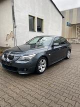 BMW 523i iA*M-Paket ab Werk*Head Up*Pano*8 f.Bereift - BMW 523 Gebrauchtwagen in Berlin