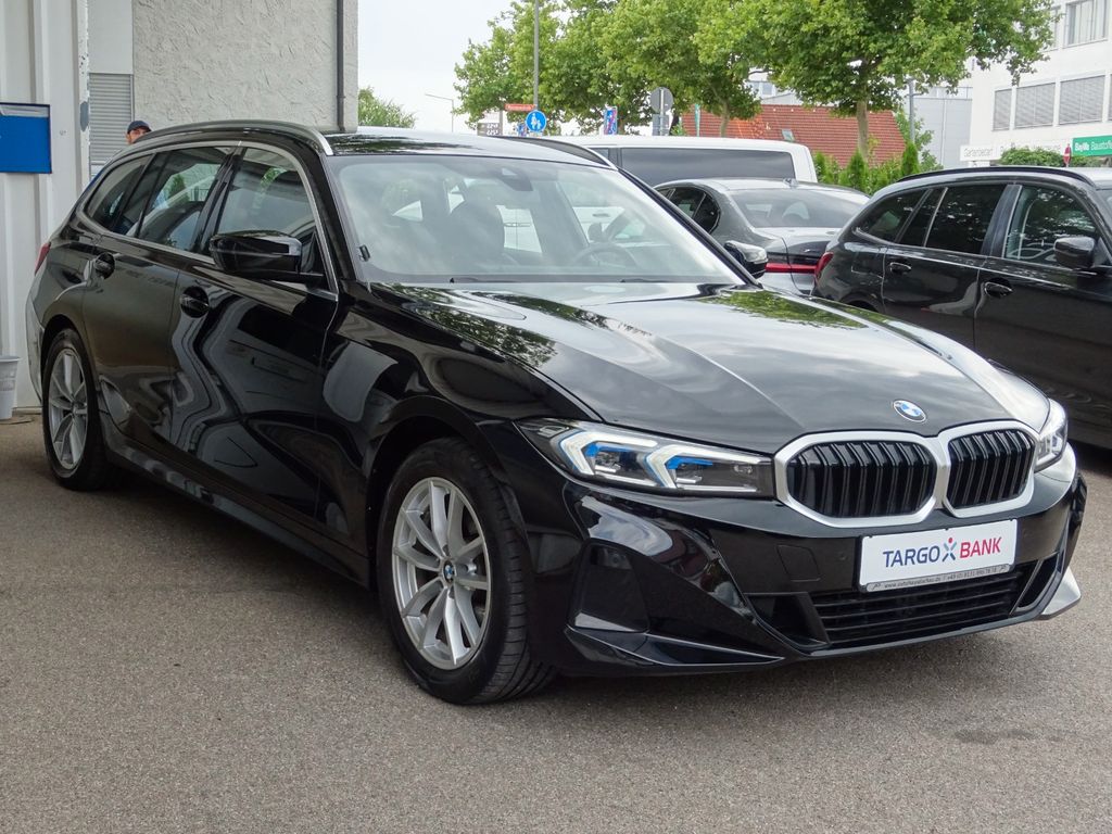 Image of BMW 320