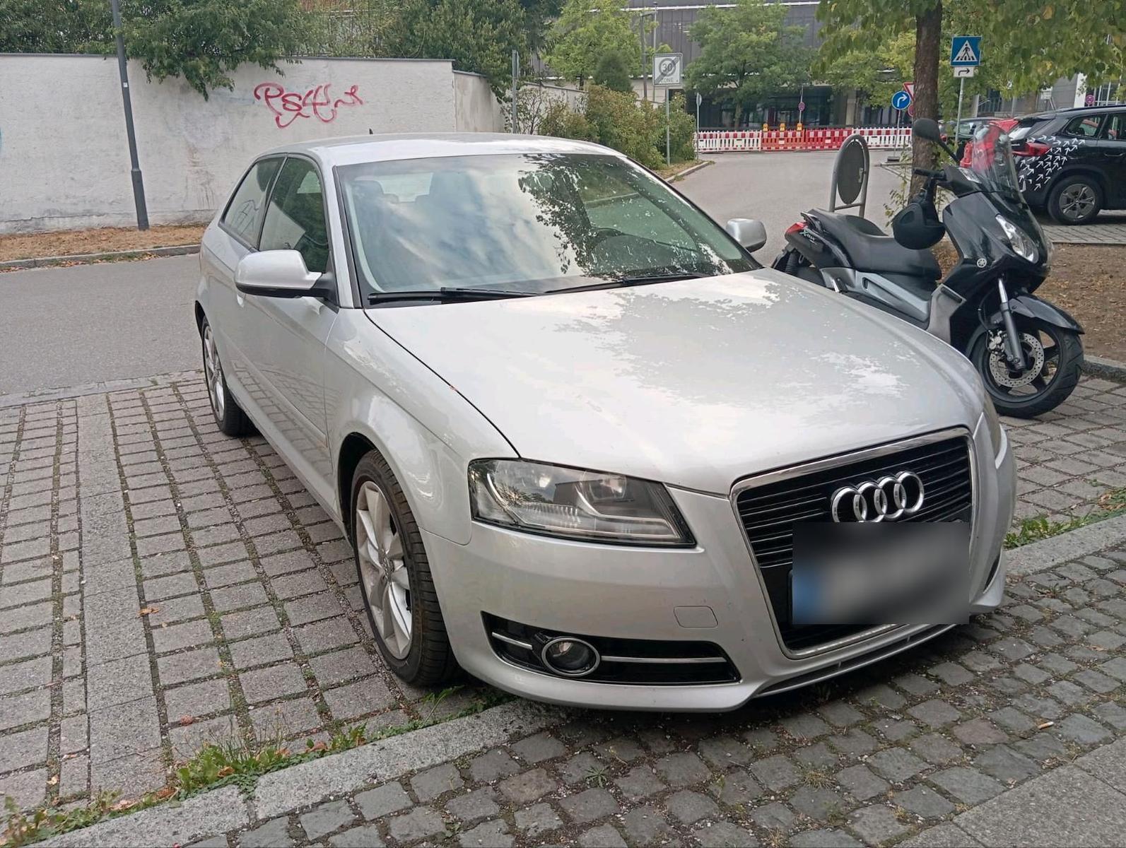 Audi A3 2012 — rear view