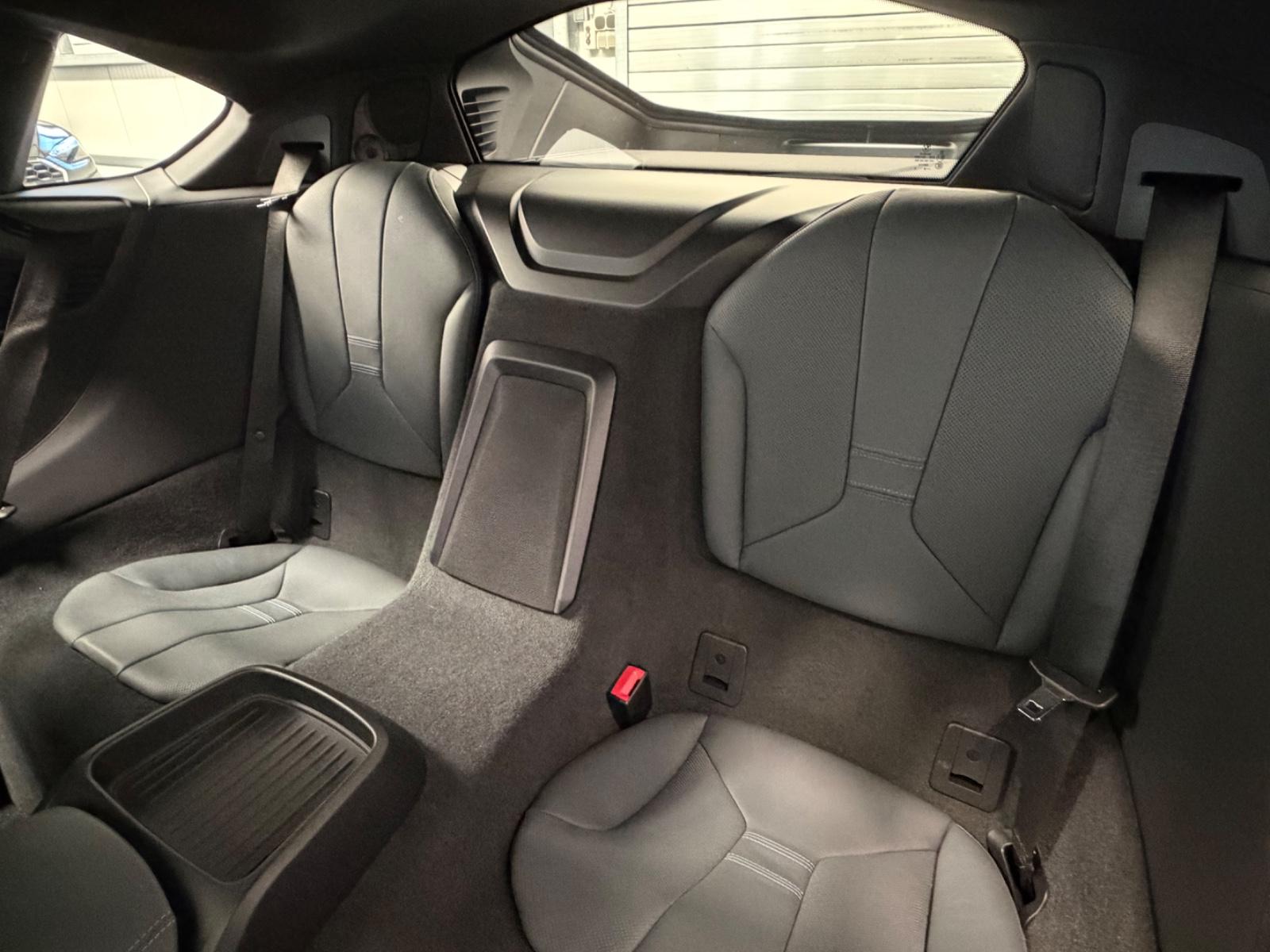 BMW i8 Coupe/Navi/Cam/Vollleder/Standheizung/360°