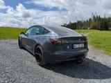 Tesla Model 3 Allradantrieb mit Dualmotor Long Ran... - Tesla in München