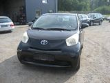 Toyota IQ - Toyota IQ mit Diesel-Antrieb