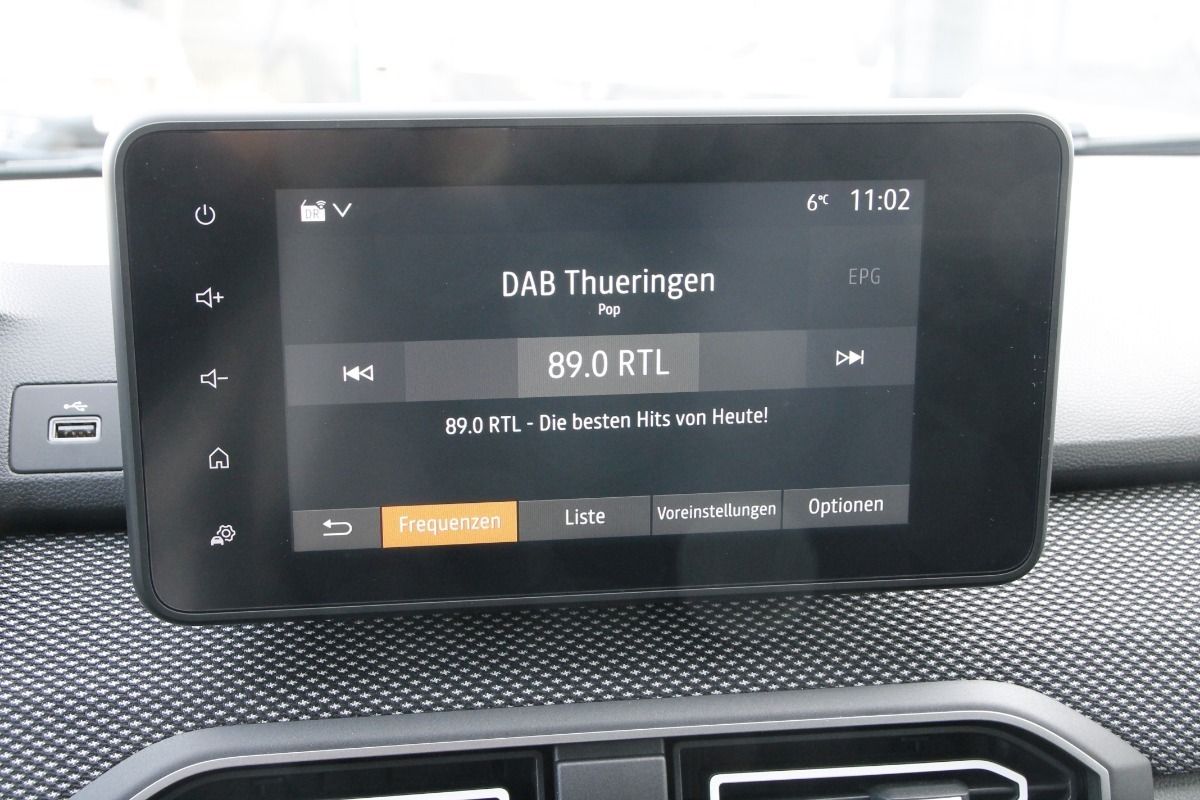 Fahrzeugabbildung Dacia Sandero Expression TCe 90 CVT