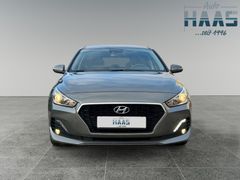 Fahrzeugabbildung Hyundai I30 Select 1,4 "NAVI-CAM-MULTI-SITZH-TEMPO-