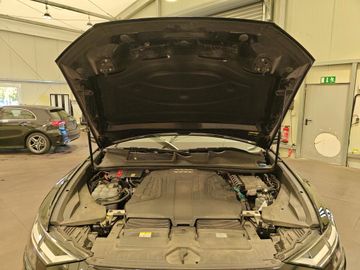 Audi Q8 - 5