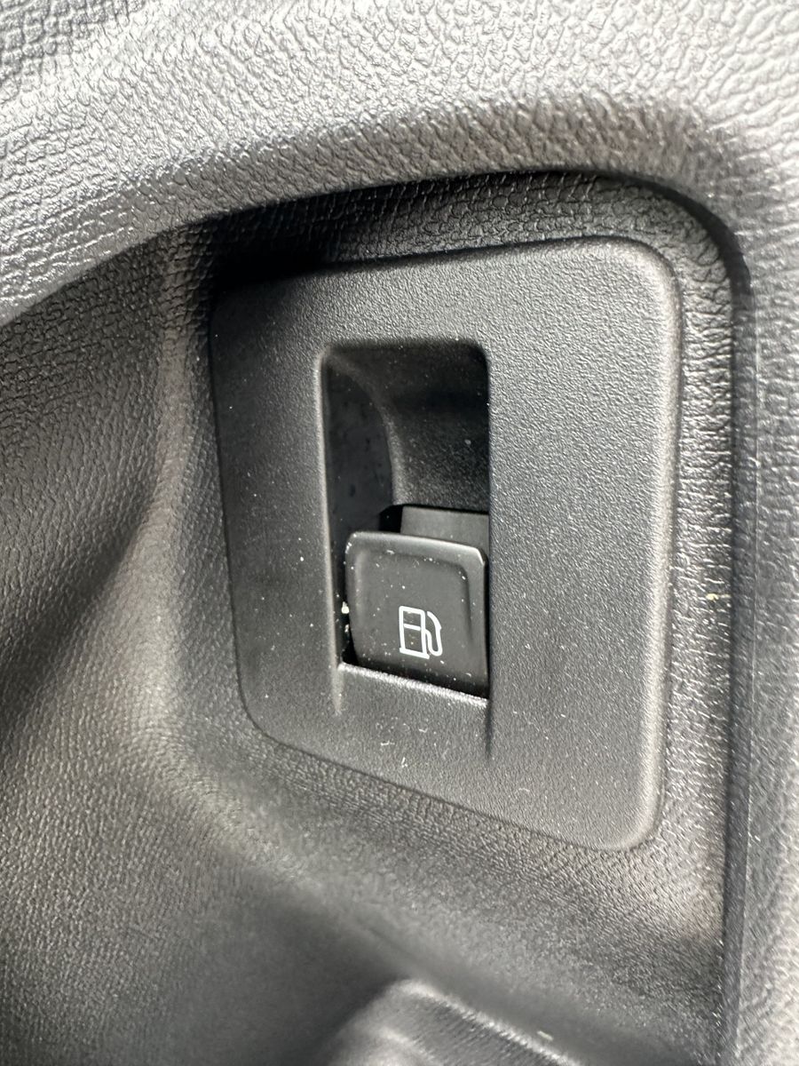 Fahrzeugabbildung CUPRA Leon SpT 1.4 TSI e-Hybrid VZ NAV+LED+ACC+PANO+SH
