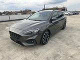 Ford FocusTurnierST,2Hand,Standheizung,LED,Headup,AHK - Ford Focus: Standheizung
