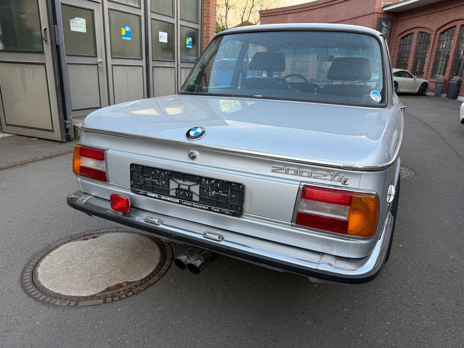 Fahrzeugabbildung BMW 2002 tii Top,7x15 Alpina,Schiebed.,Recaro,Leder