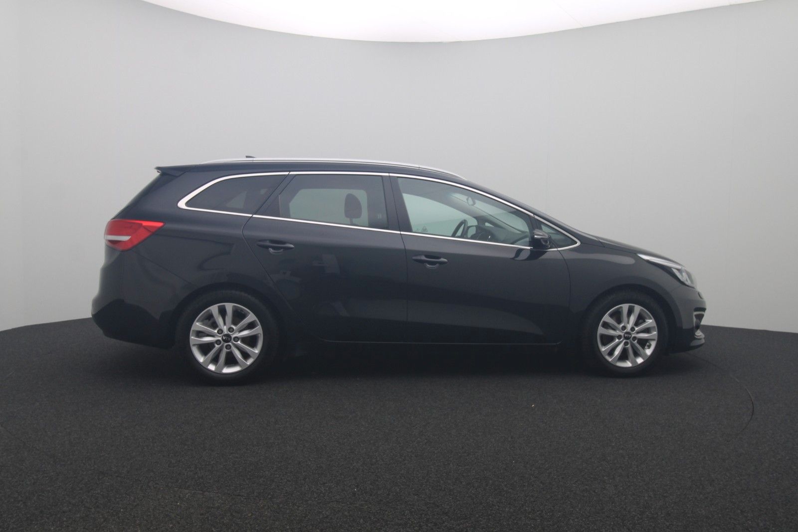 Fahrzeugabbildung Kia cee'd 1.6 Sportswagon