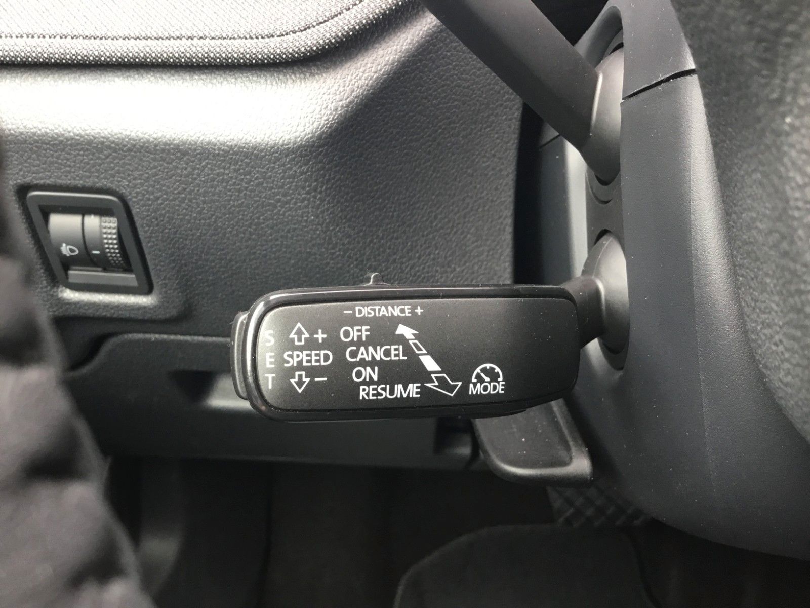 Fahrzeugabbildung SKODA Fabia 1.5l TSI DSG Selection+Navi+ACC+Kamera+16"