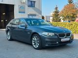 BMW 520 i Touring Leder*Memory*Sport-Sitze*2-Zonen* - BMW: Grau, Metallic
