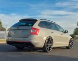 Skoda Octavia RS 4x4 DSG| Motor NEU | 20"+18" Alu - Skoda Octavia mit Diesel-Antrieb: Allradantrieb
