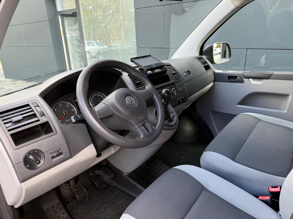 Volkswagen T5 Kombi