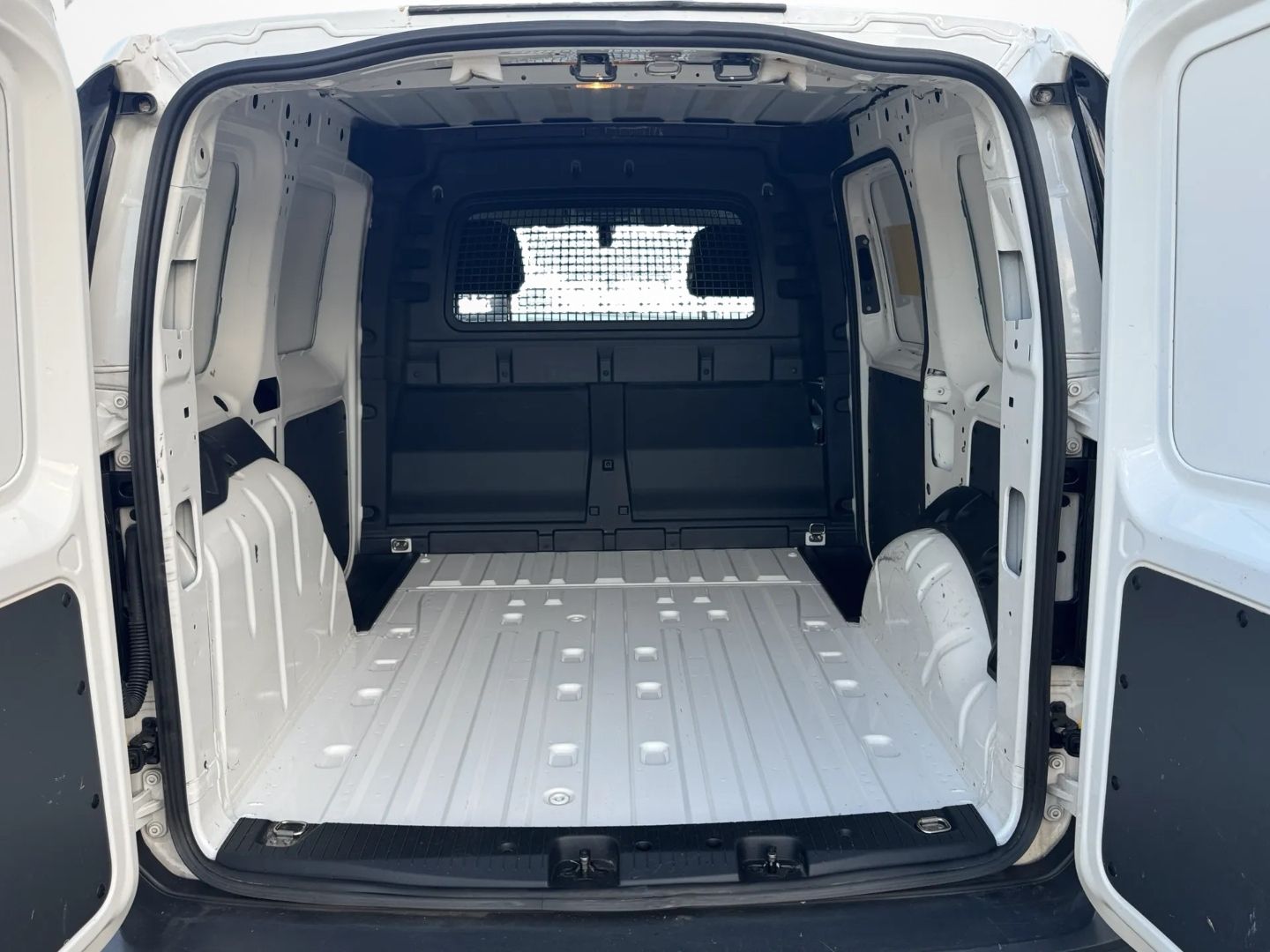 Caddy Cargo 2.0 TDI DSG "EcoProfi" *AHK*LED*