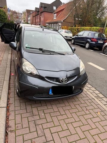 Toyota Aygo (X) 1,0 -