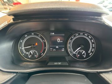 Skoda Fabia Tour *1. Hand*Klima*MirrorLink*LED*PDC*