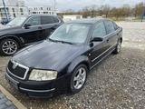 Skoda Superb 2.5 TDI V6*EURO4*NAVI*LEDER*XENON - Skoda Superb V6 mit Diesel-Antrieb