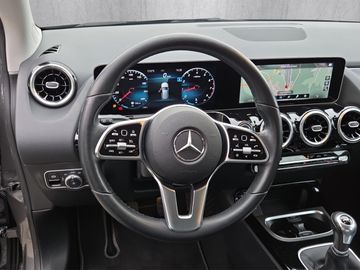 Fahrzeugabbildung Mercedes-Benz B 200 Progressive Navi AHK Klima Navi