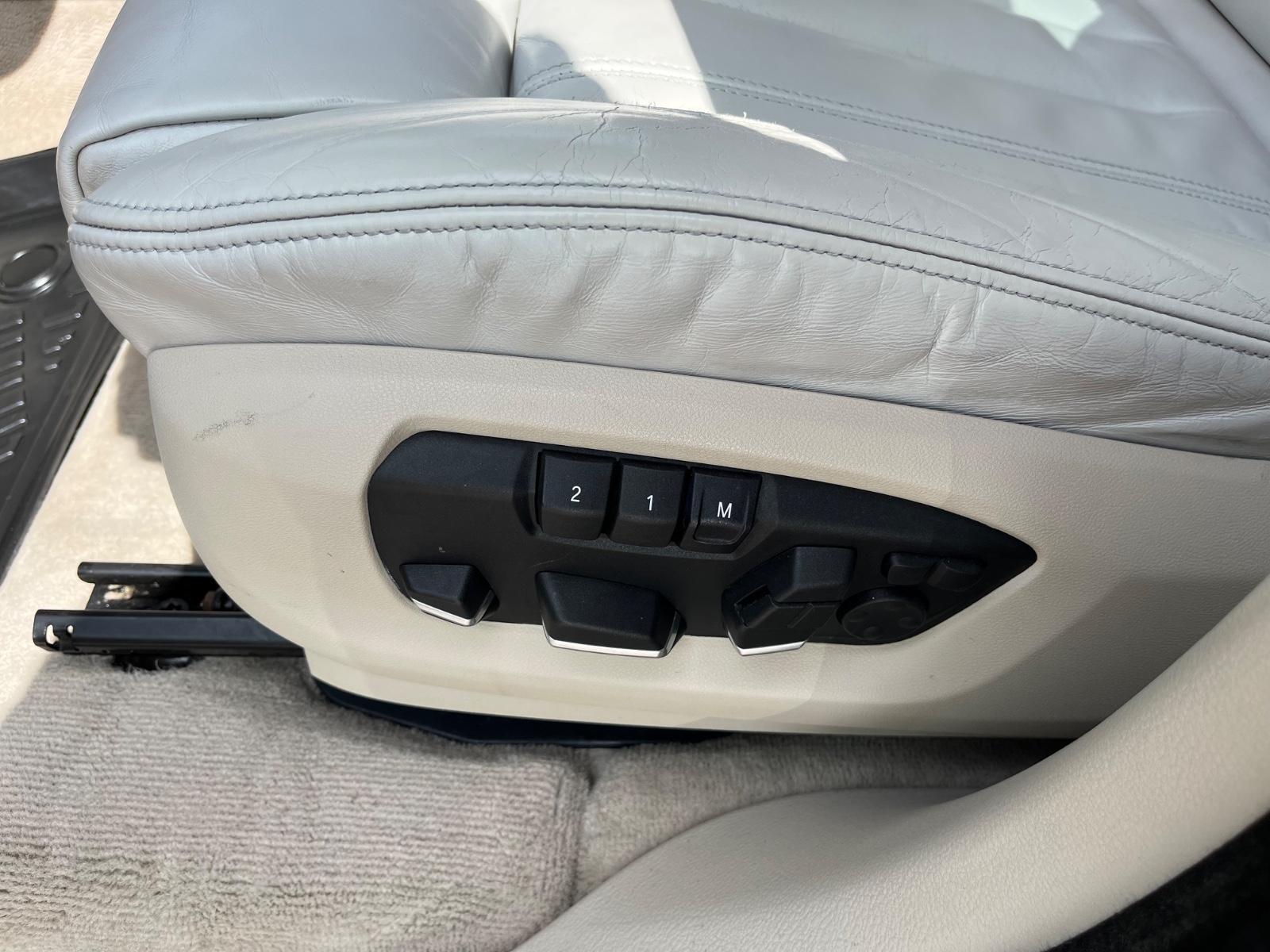 BMW X5 xDrive50i V8 449 ch • BVA • Keyless go • Harman Kardon • HUD • Surround View