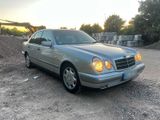 Mercedes-Benz Mercedes Benz W210 E200 Classic Klima rost... - Mercedes-Benz: R Class